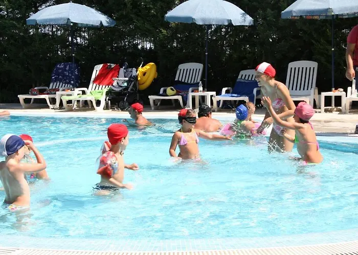 Villaggio Calipso Resort *